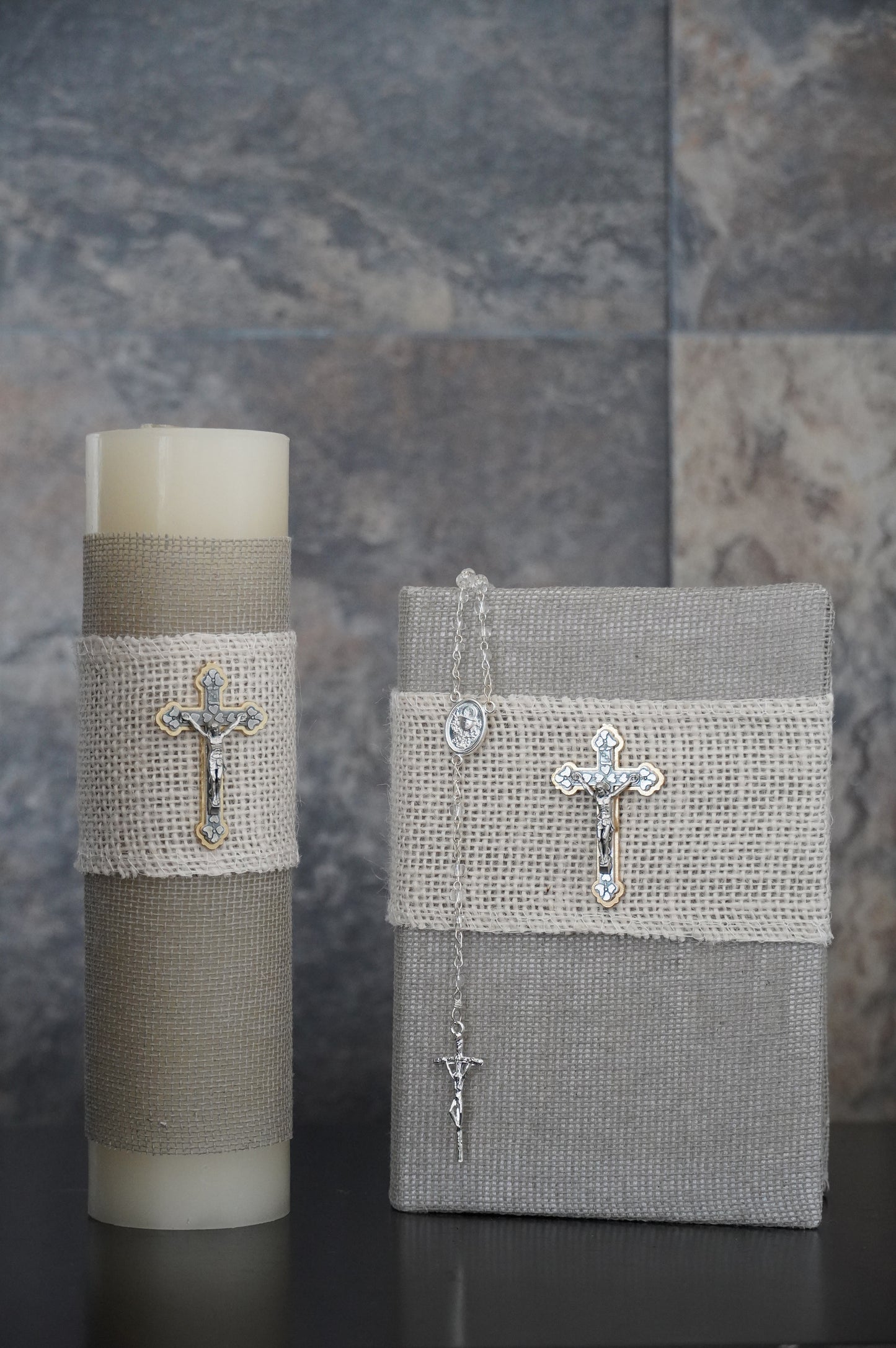 Set Primera Comunión Crucifijo - Gris