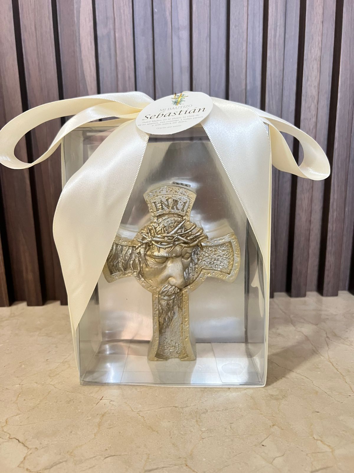 Vela Religiosa con Rostro de Cristo - INRI, Dorada